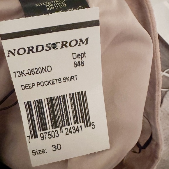 Blank NYC suede mini skirt blush NWT size 30 - Picture 6 of 7